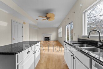 45 Wisteria Way in Westfield, IN - Building Photo - Building Photo