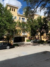 107 Mendoza Ave in Coral Gables, FL - Building Photo - Building Photo