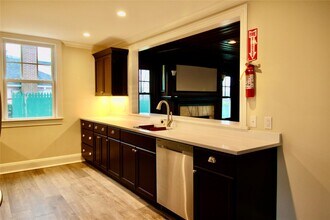 158 Woodbine Ave in Northport, NY - Building Photo - Building Photo