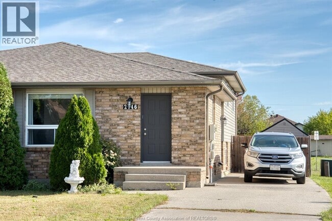 property at 2746 Allyson Ave