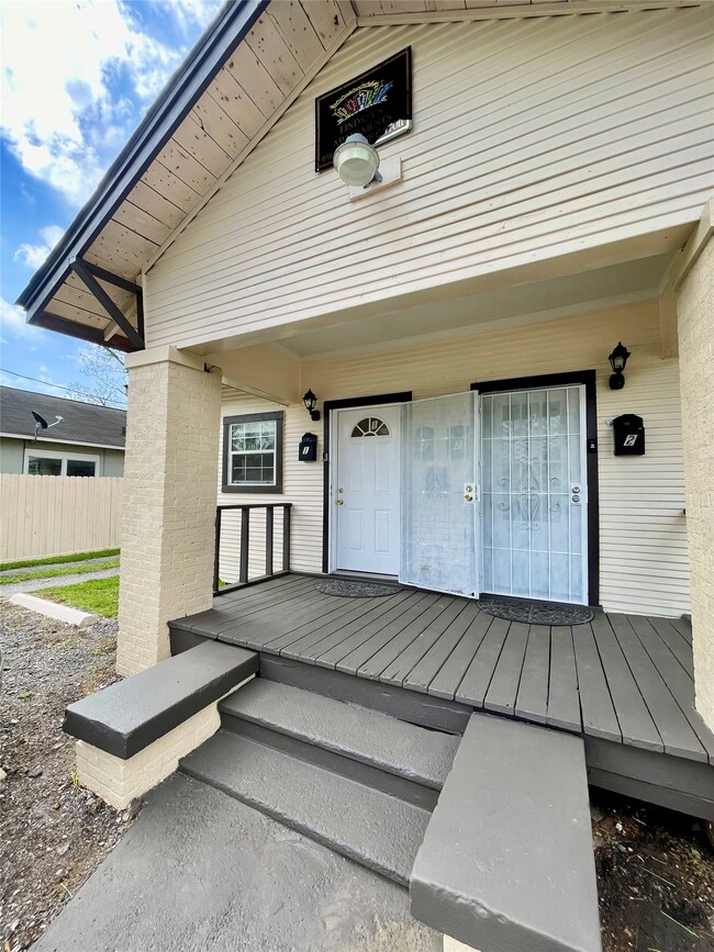 6912 Avenue C in Houston, TX - Building Photo - Building Photo