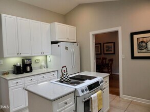 531 Weathersfield in Pittsboro, NC - Building Photo - Building Photo