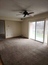 215 Independence Ln in Butler, PA - Building Photo - Building Photo
