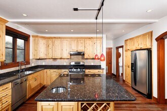 210 Juniper Ct in Basalt, CO - Building Photo - Building Photo