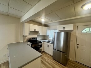907 E Taylor St in Kokomo, IN - Building Photo - Building Photo