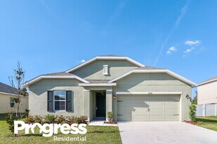 36618 Goffaux Loop in Zephyrhills, FL - Building Photo