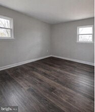 212 Woodlawn Ave in Washington Township, NJ - Building Photo - Building Photo