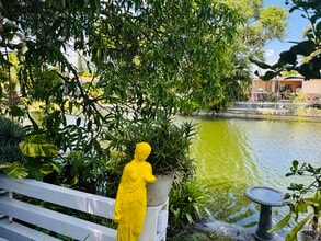 6633 Dahlia Dr in Miramar, FL - Building Photo - Building Photo