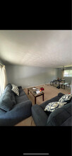 1006 Sunset Ct in West Lafayette, IN - Foto de edificio - Building Photo