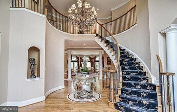 7841 Montvale Way in McLean, VA - Building Photo - Building Photo