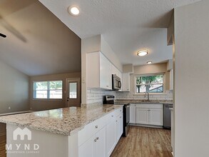 16723 Summer Dew Ln in Houston, TX - Building Photo - Building Photo