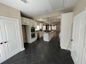 4304 Garrow St in Houston, TX - Building Photo - Building Photo