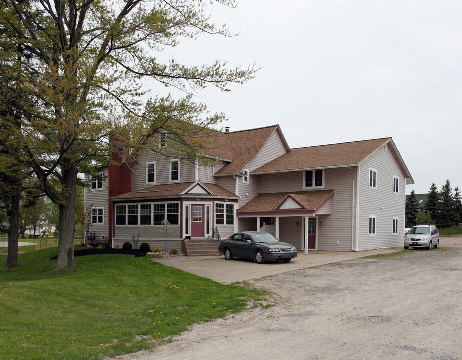 3269 Niagara Falls Blvd in Wheatfield, NY - Foto de edificio