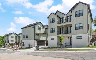 707 Taylor St in Fayetteville, AR - Building Photo