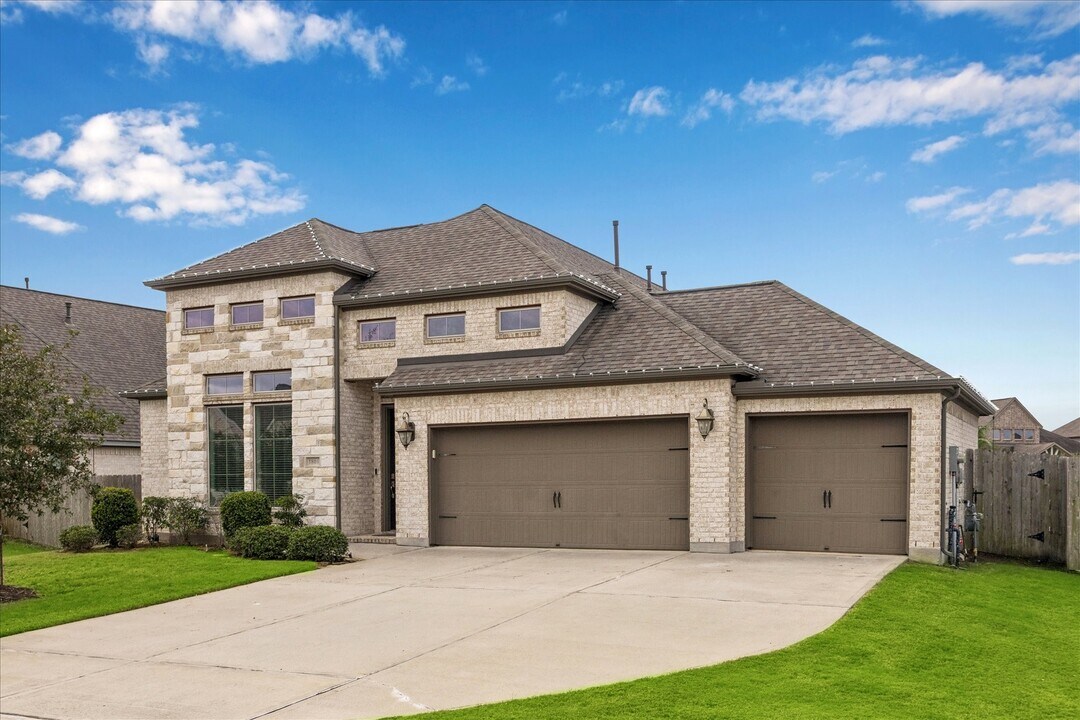 1816 Opal Field Ln in Richmond, TX - Building Photo