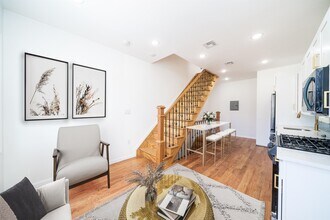 270 Duncan Ave in Jersey City, NJ - Building Photo - Building Photo