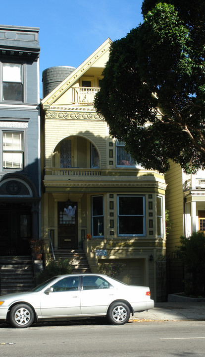 1634 Fell St in San Francisco, CA - Building Photo