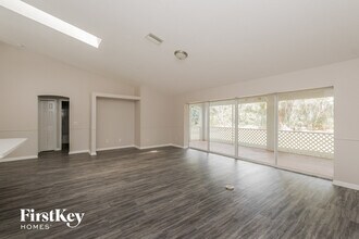 2920 Tusket Ave in North Port, FL - Building Photo - Building Photo