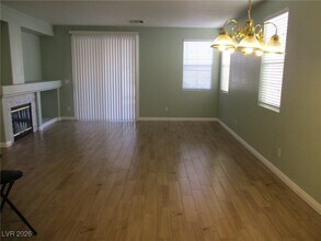 1052 Country Skies Ave in Las Vegas, NV - Building Photo - Building Photo