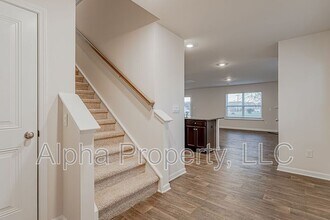1210 Murdock Cir in Greer, SC - Building Photo - Building Photo