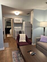 1109 Maryland Ave NE in Washington, DC - Building Photo - Building Photo