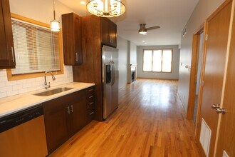 1420 W Ohio St, Unit J04W in Chicago, IL - Foto de edificio - Building Photo