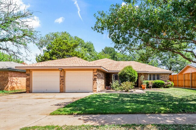 property at 5206 95th St