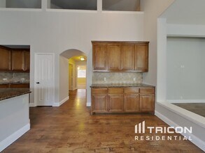 1205 Ponderosa Drive in Aubrey, TX - Building Photo - Building Photo