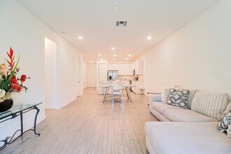 14518 Crawford Brook Ln in Delray Beach, FL - Building Photo - Building Photo