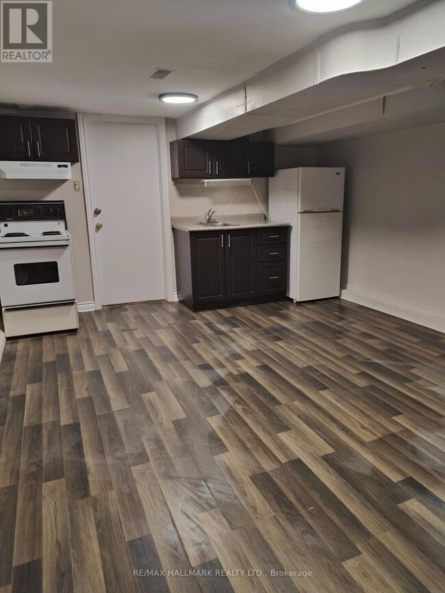 property at 172 Waverley Rd