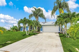 416 NW 24th Pl in Cape Coral, FL - Building Photo - Building Photo