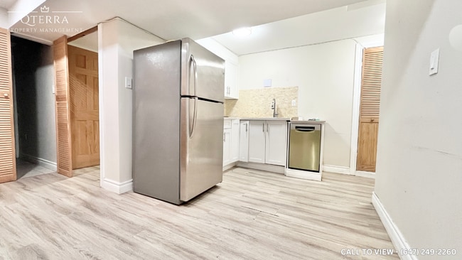 property at 517 Wildgrass Rd