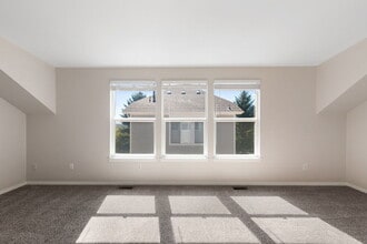 2284 St Paul Dr in Colorado Springs, CO - Building Photo - Building Photo