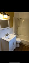 9 Bay St in Sprague, CT - Building Photo - Building Photo