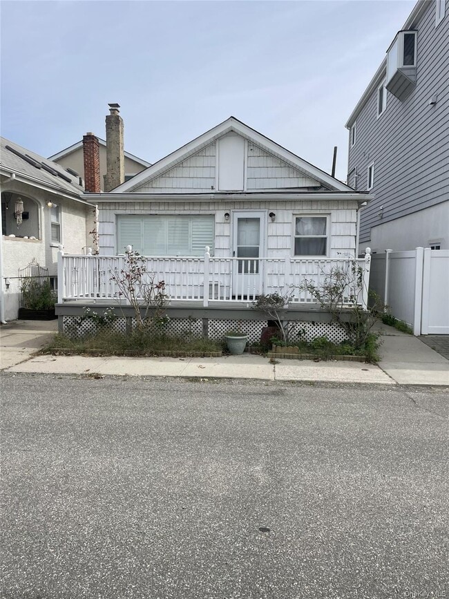 property at 44 Nevada Ave