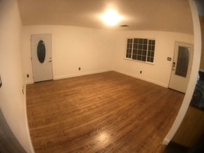 1405 Cypress Ln in Davis, CA - Foto de edificio - Building Photo