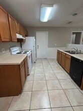 1150 N Tiger Point in Lecanto, FL - Building Photo - Building Photo