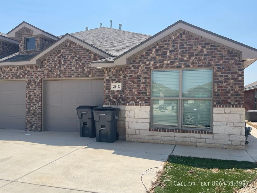 2104 Langford Ave in Lubbock, TX - Building Photo