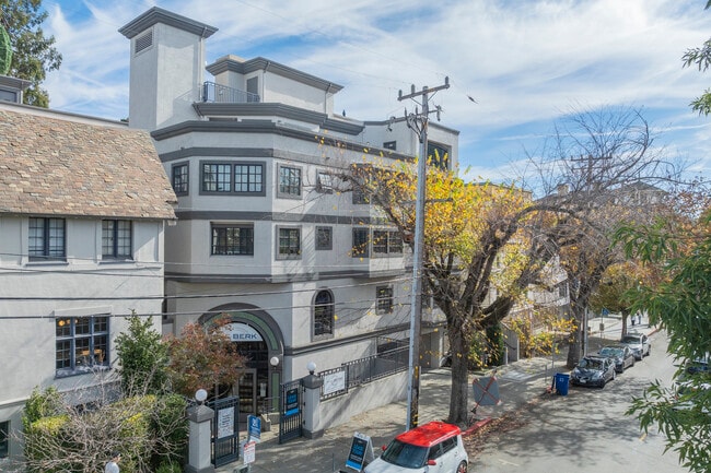 The Berk in Berkeley, CA - Foto de edificio - Building Photo