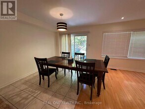 3829 Quiet Creek Dr in Mississauga, ON - Building Photo - Building Photo