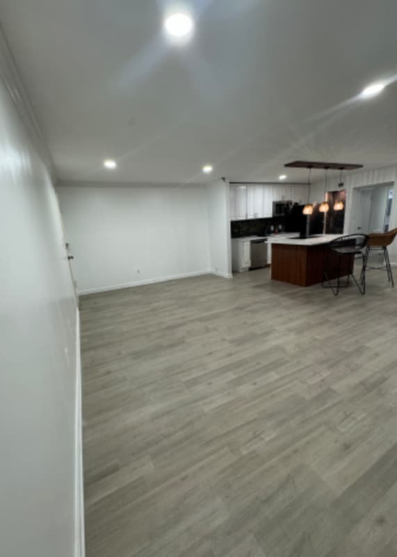 8001 Chanute Pl in Falls Church, VA - Foto de edificio - Building Photo