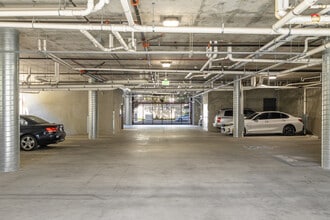 Arbor Crest on Fourth in San Diego, CA - Building Photo - Building Photo