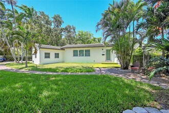 15 NE 95th St in Miami Shores, FL - Building Photo - Building Photo