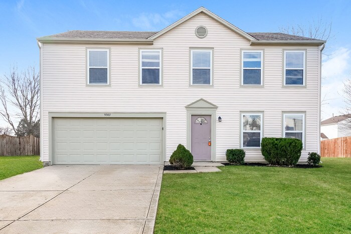 9307 Princeton Ct in Plainfield, IN - Building Photo