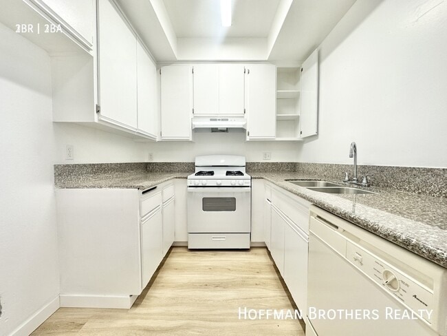 11457 Collins St, Unit 111