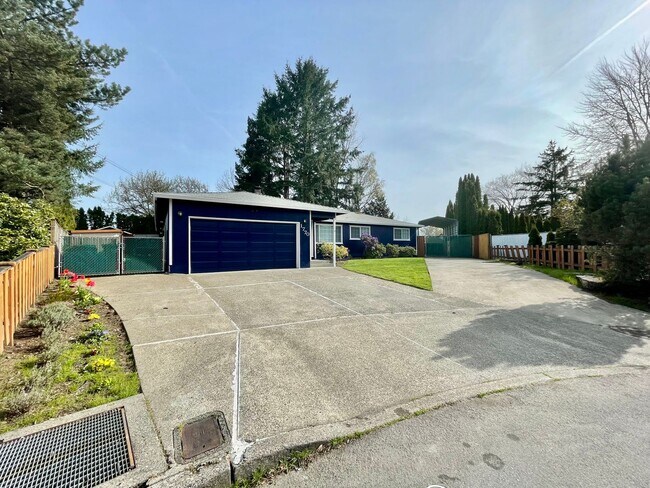 property at 1770 SW Rock Ct