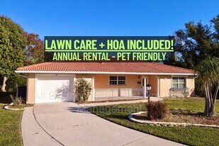 105 2nd Ave E in Palmetto, FL - Building Photo