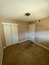 3426 Rancho Rio Way in Sacramento, CA - Building Photo - Building Photo