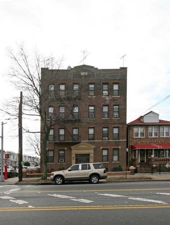 456 Linden Blvd in Brooklyn, NY - Building Photo