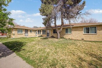 1387 S Grant St in Denver, CO - Building Photo - Building Photo